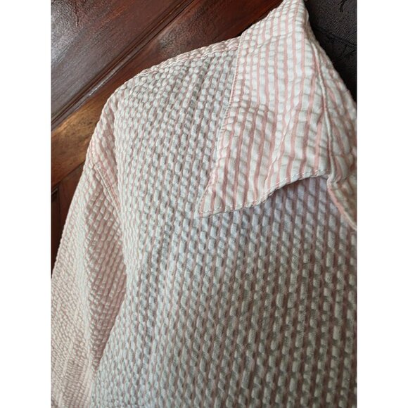L.L. Bean Womens Seersucker Button-Up Shirt 2X Pink & White - Picture 2 of 7